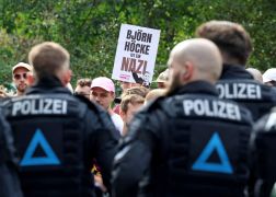 Wegen Gegenprotest Kein Auftritt Von Hoecke In Jena 36